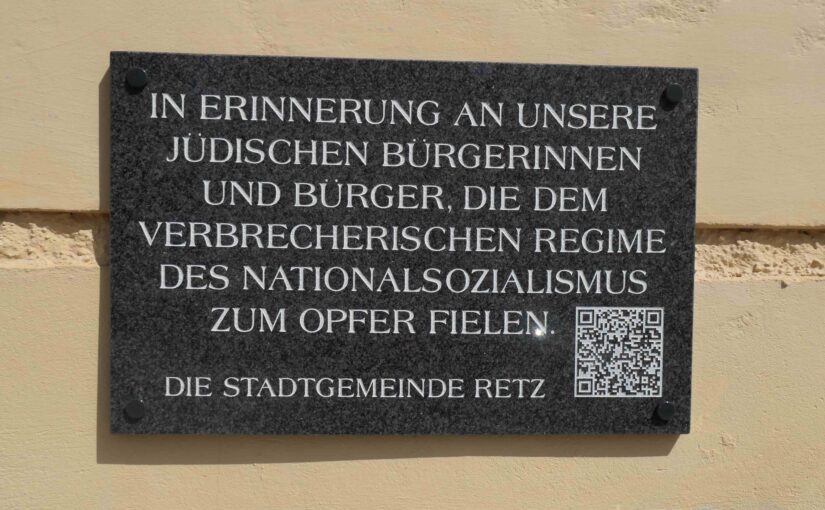Gedenktafel für die Retzer Jüdinnen und Juden