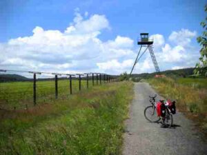 Radeln am ehemaligen Eisernen Vorhang